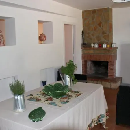 Il Mandorlo